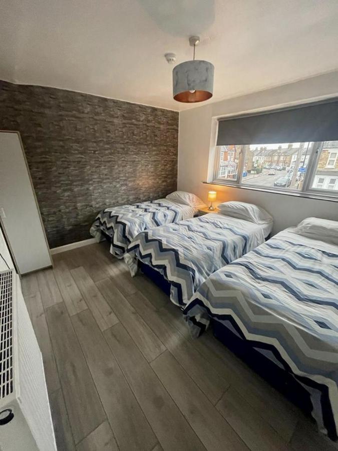 Top Twenty Bed And Breakfast Windsor Zewnętrze zdjęcie