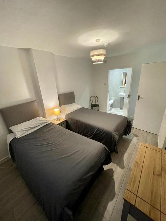 Top Twenty Bed And Breakfast Windsor Zewnętrze zdjęcie